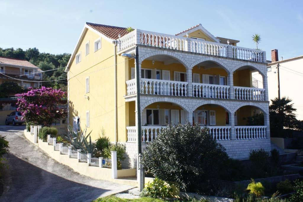 Apartmen Karmen 2 Trogir Luaran gambar