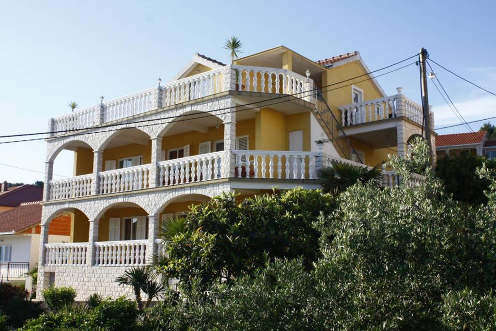 Apartmen Karmen 2 Trogir Luaran gambar